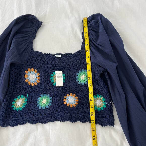 Aerie NWT Crochet Vacay Puff Long Sleeve Floral Cropped Top, Size Small - Picture 6 of 9
